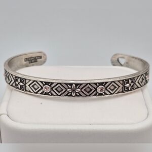 Healing Love Cuff Bracelet 2017 Silver Tone Designer Alex and Ani